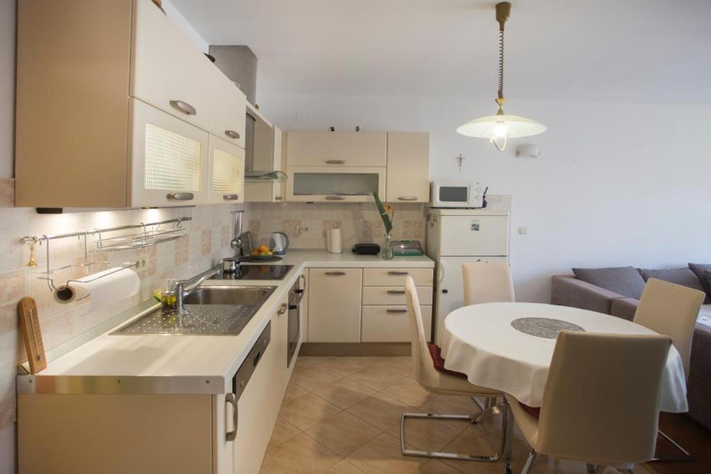 Apartments Orsula Split Luaran gambar