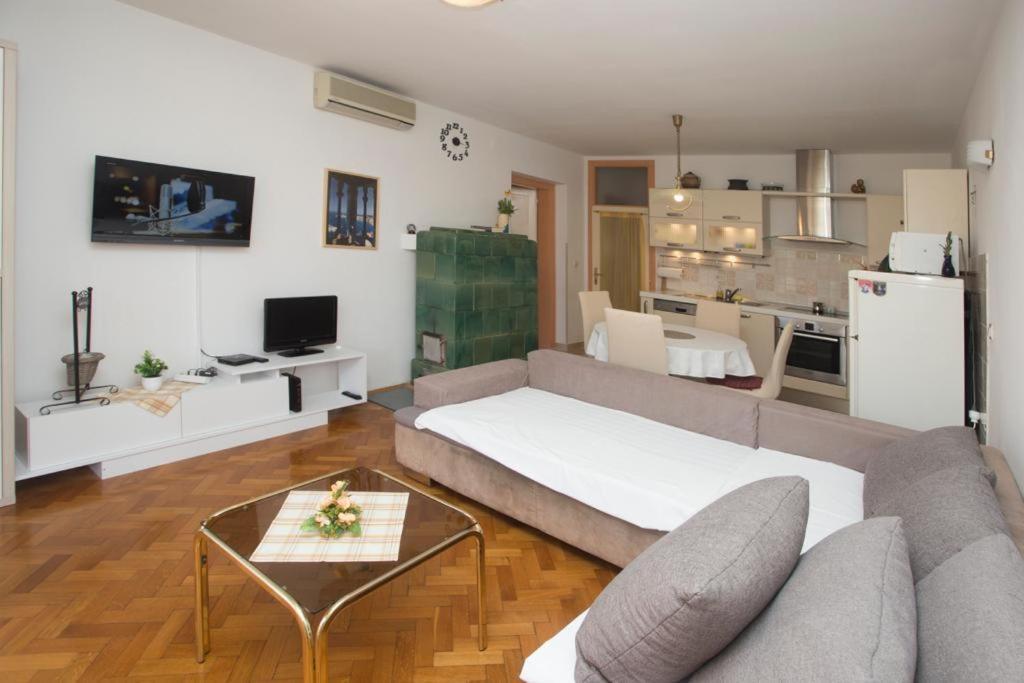 Apartments Orsula Split Luaran gambar